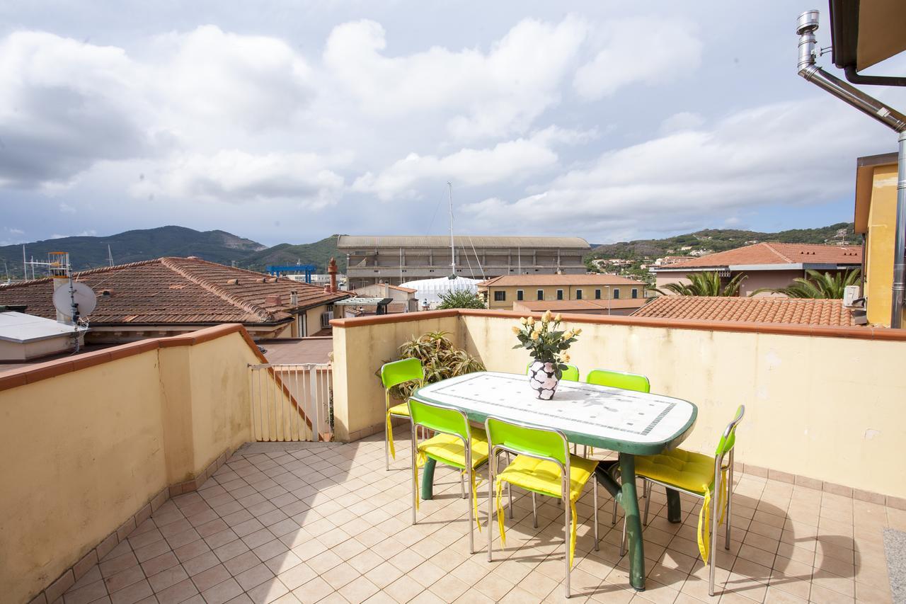 Appartamento Trilo Ornella Portoferraio Bagian luar foto